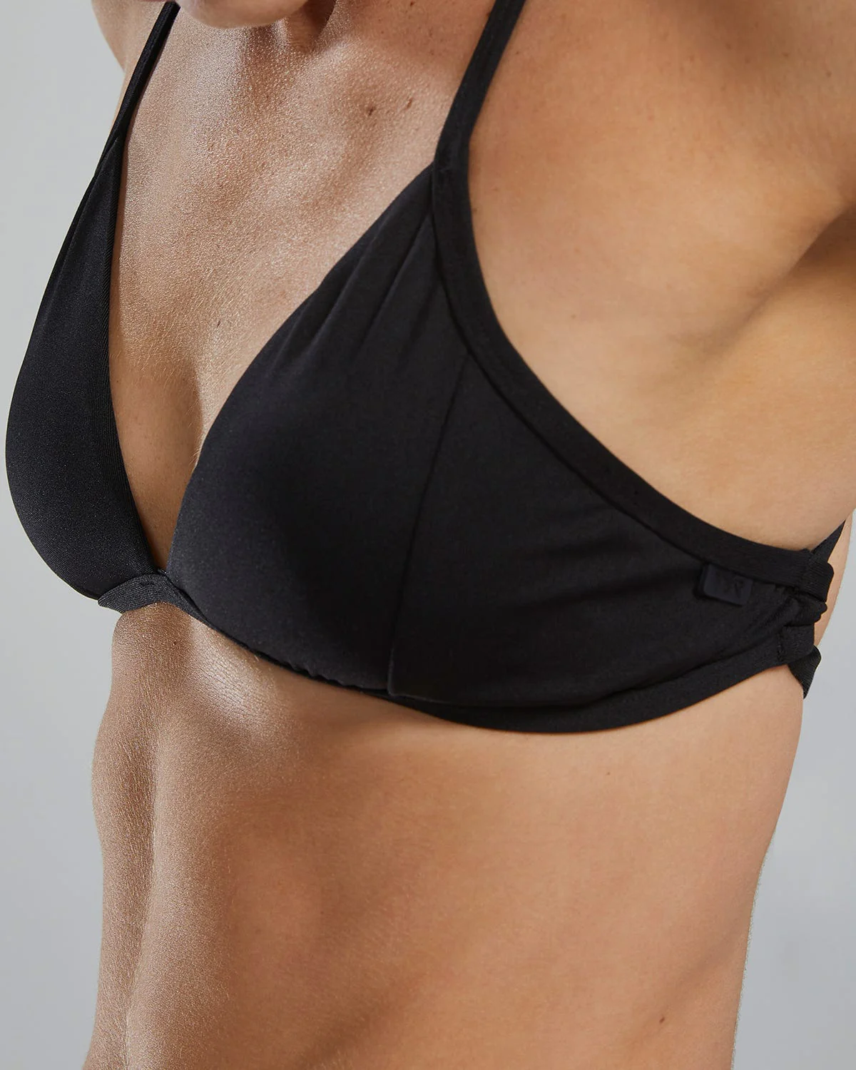 Durafast Elite® Women's Triangle Tieback Top - Solid - Image 14
